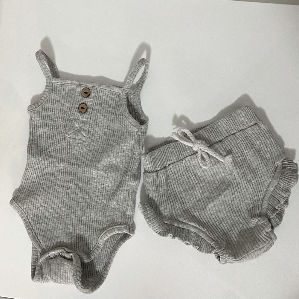 Two piece ribbed, soft cotton, play suit.